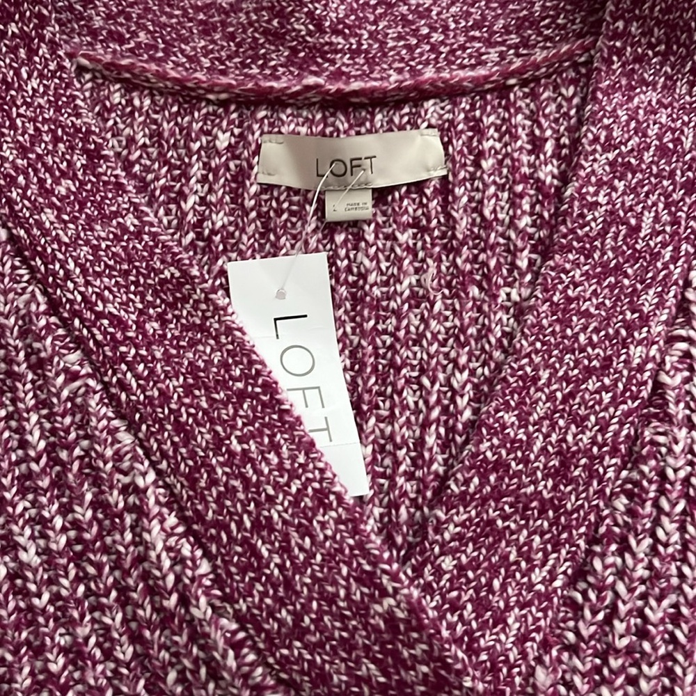 LOFT Marled Ribbed V-Neck Sweater - Picture 7 of 9